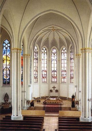 Matthias-Kirche Innenraum