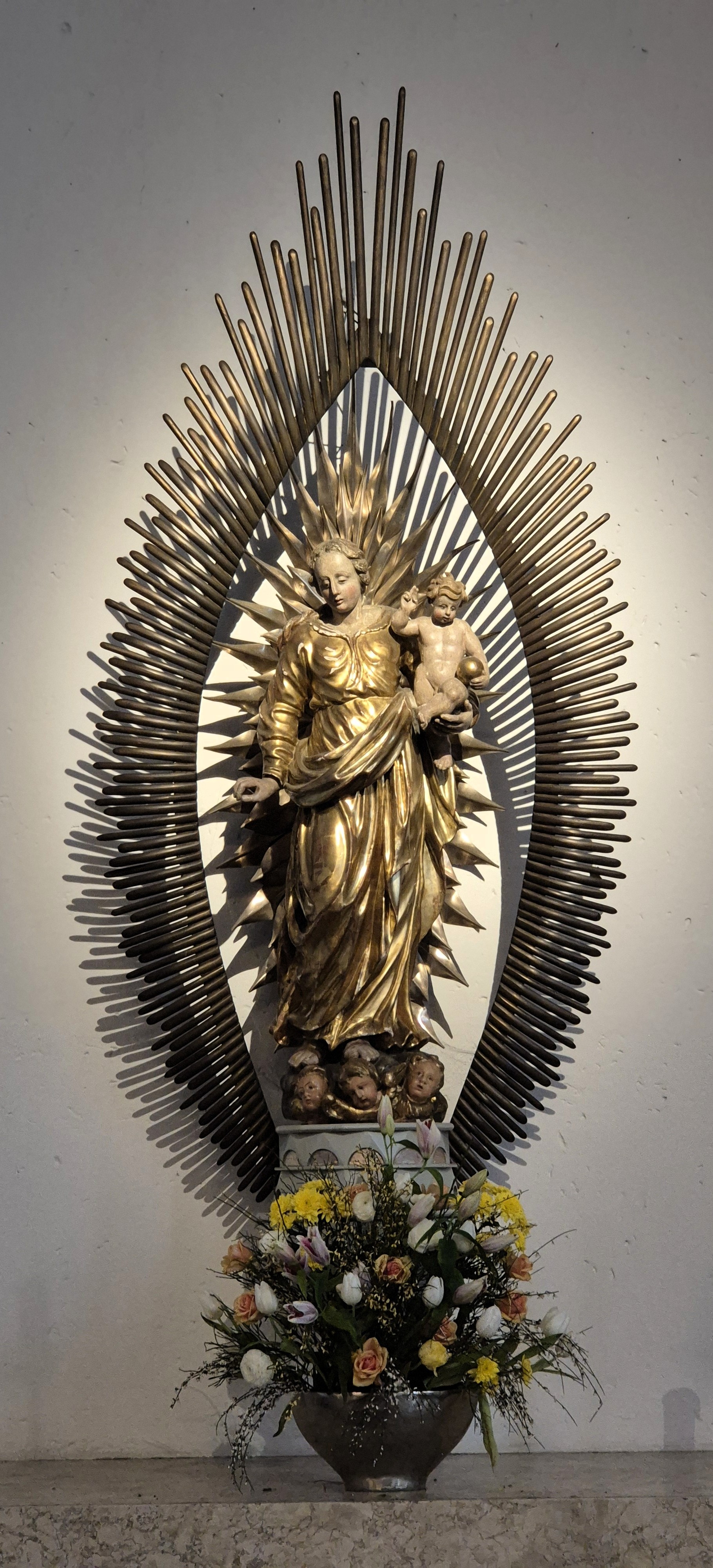 Marienstatue